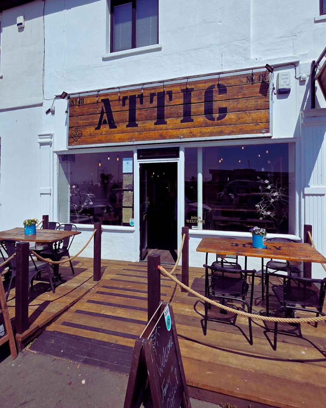 Mon 8th December - ATTIC CAFE - SNOWMAN TREE DECORATION - 7.30pm to 9.30pm