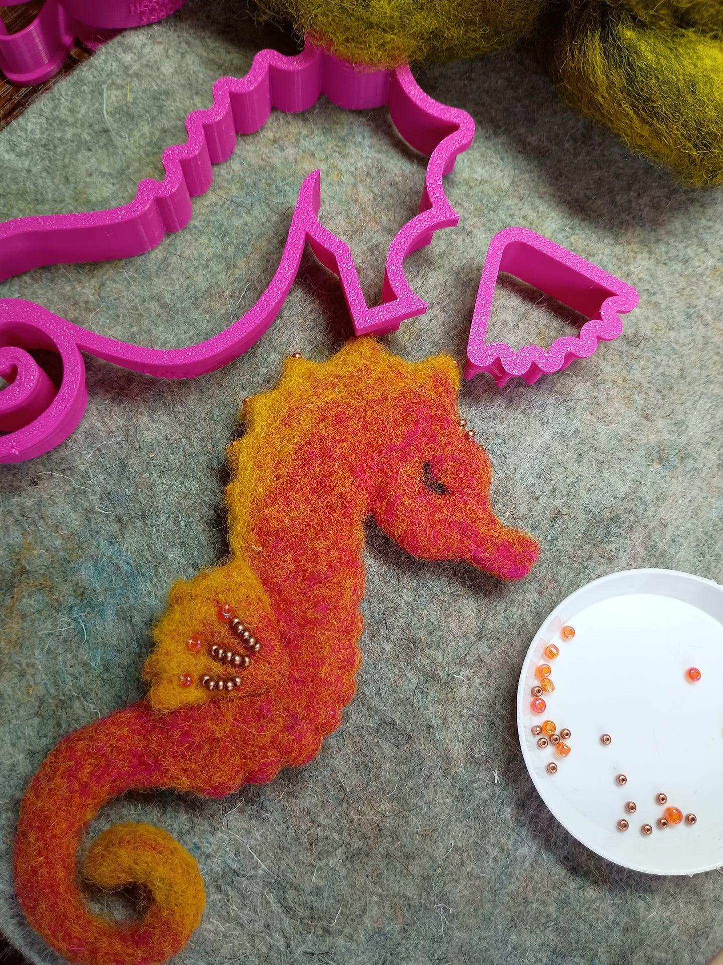 TUES 22nd April - SEAHORSE TEMPLATES - 10am to 12pm