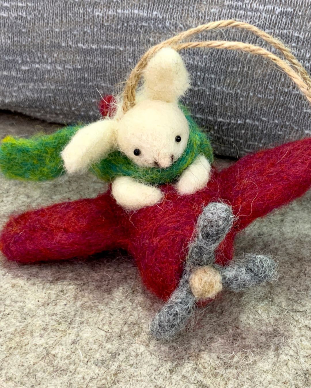 Saturday 20th December - 2 HOUR XMAS DECORATION WORKSHOP - Afternoon 1.30pm to 3.30pm