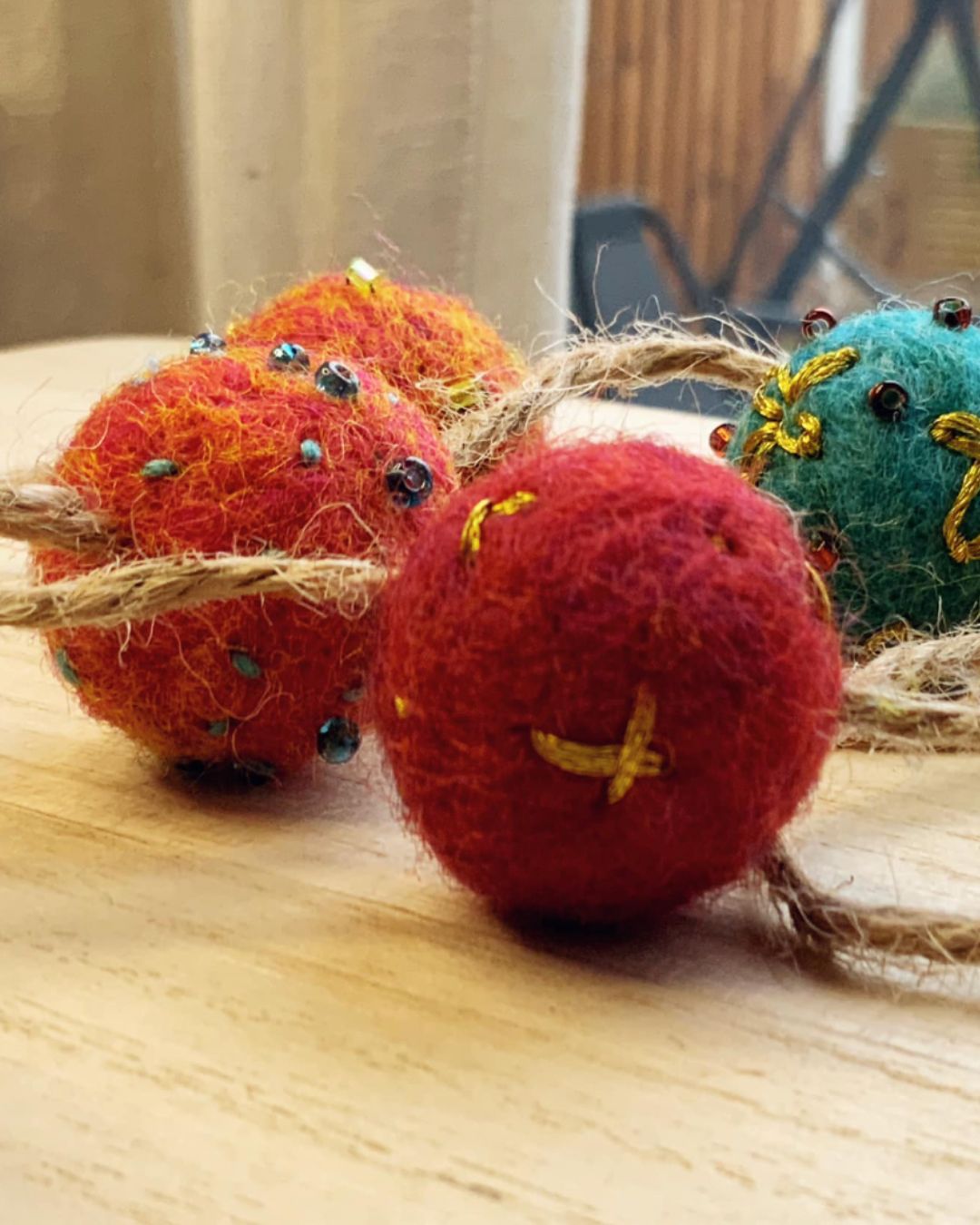 Saturday 20th December - 2 HOUR XMAS DECORATION WORKSHOP - Afternoon 1.30pm to 3.30pm